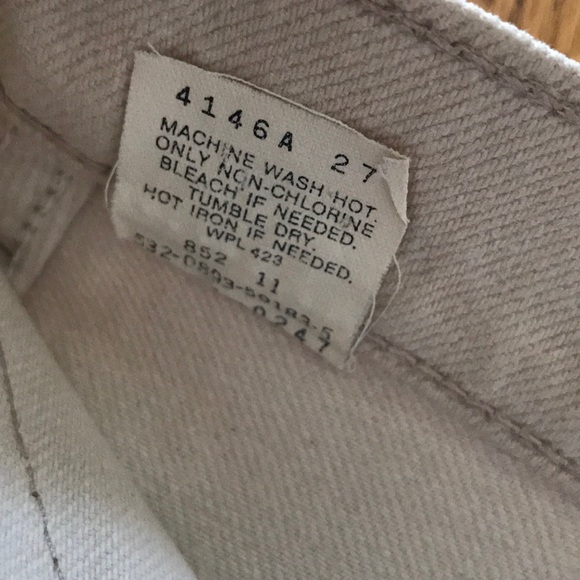 Levi’s - Picture 5 of 8